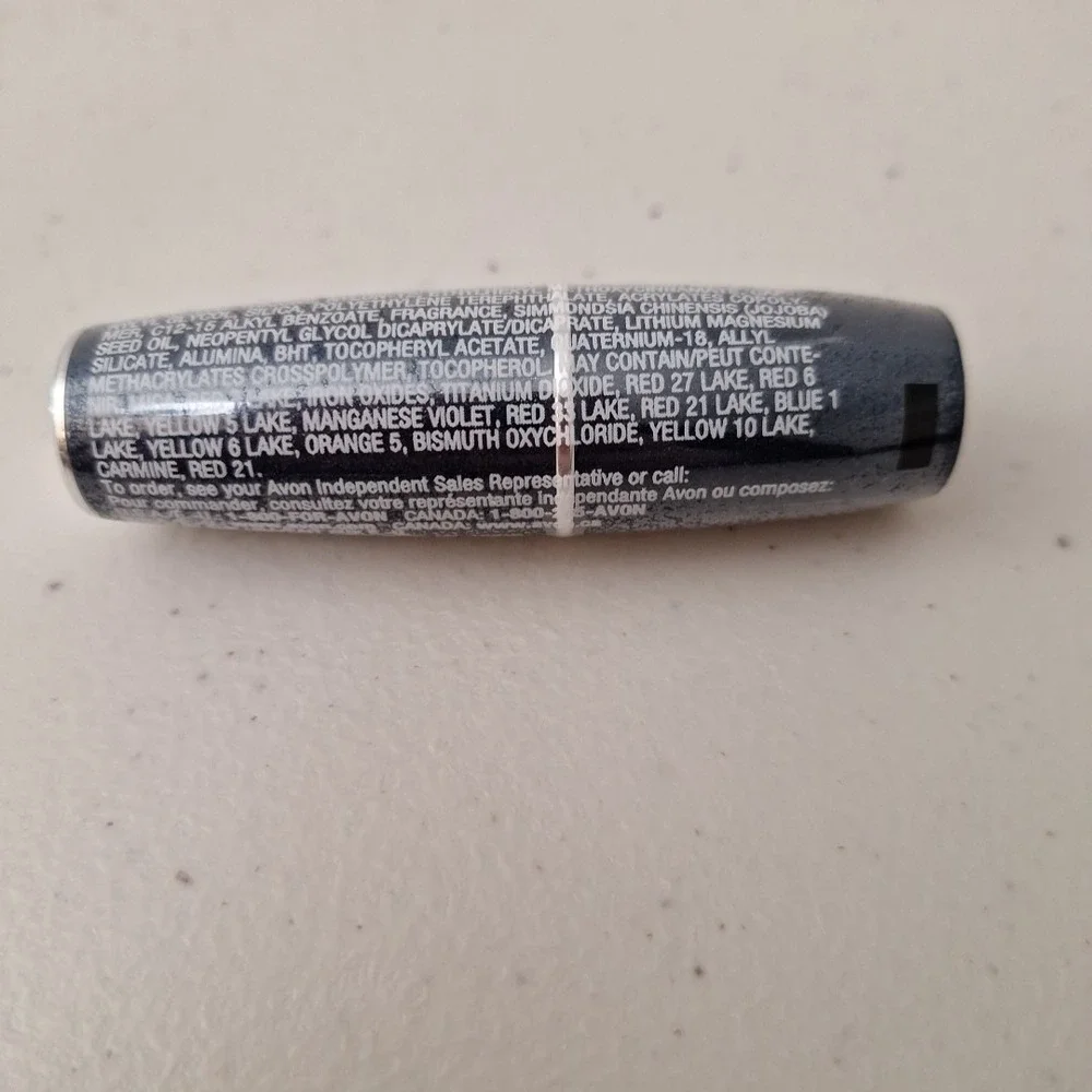 NEW Sealed AVON ULTRA COLOR rich LIPSTICK lip color - INSTANT MOCHA